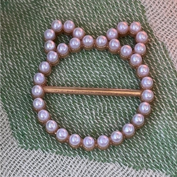 I WANNA WEAR MY TOWEL Accessories - Wear Your Textile Clip Pointy Cat Ears FREE WITH Cat’s Meow Wrap Blanket Towel